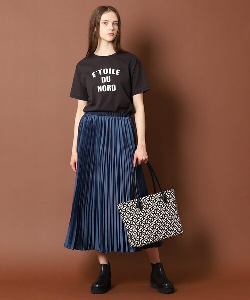 DRESSTERIOR(ドレステリア)の「◆?TOILEロゴTシャツ(Tシャツ/カットソー・レディース・ブラウン系/オフホワイト/チャコールグレー・34/36/38)」の7枚目の写真