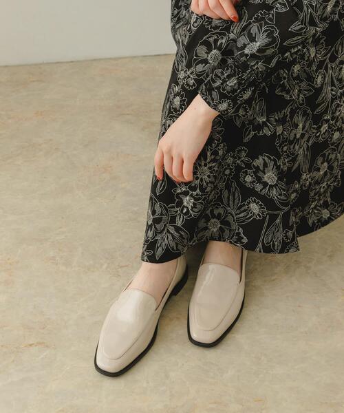 RODE SKO(ロデスコ)の「エナメルローファー(ドレスシューズ・レディース・ブラック/アイボリー/カーキ・37/38/36)」の21枚目の写真