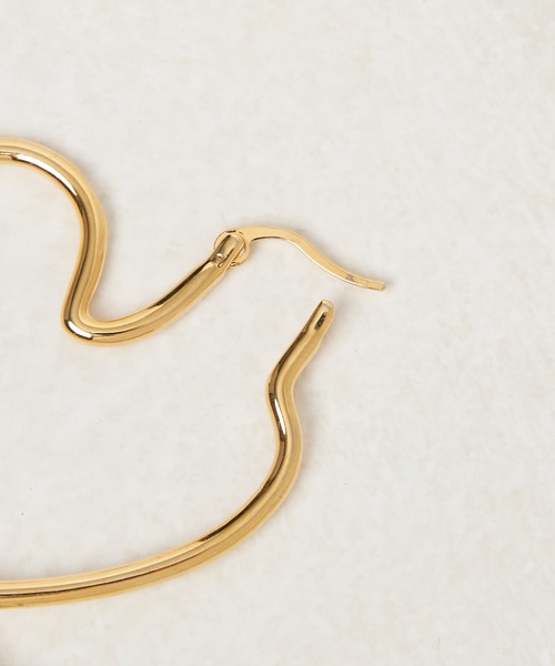 Chico（チコ）の「ハートフープピアス（ピアス（両耳用）・レディース・シルバー/ゴールド・FREE）」の8枚目の写真