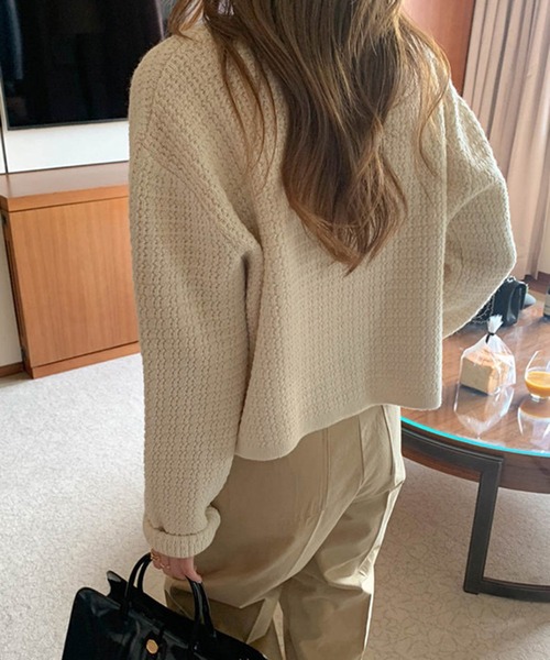 ROOPTOKYO（ループトウキョウ）の「ゴールドボタンパイピングニットカーディガン（カーディガン/ボレロ・レディース・ホワイト×ブラック/ホワイト/ネイビー・FREE）」の7枚目の写真