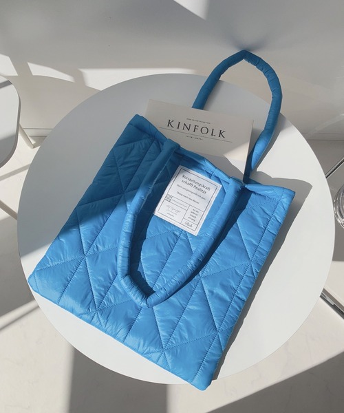 AS KNOW AS plus（アズノゥアズプラス）の「☆スクエアキルトトートバッグ（トートバッグ・レディース・ブラック/オレンジ/パープル/アイボリー/ブルー/ピンク/グリーン・FREE）」の12枚目の写真