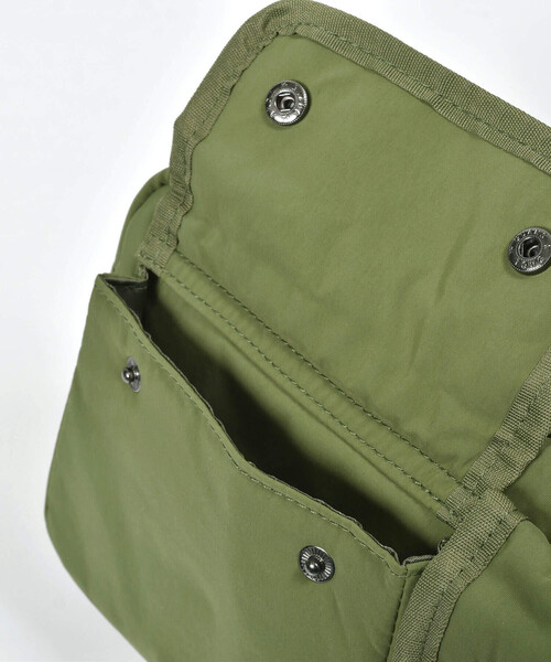 WASK（ワスク）の「ポケット付きショルダーバッグ（ボディバッグ/ウエストポーチ・キッズ・グリーン/ブラック・FREE）」の8枚目の写真