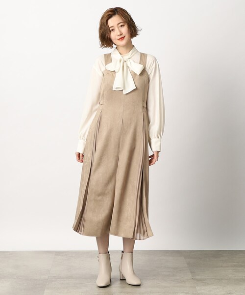 grove（グローブ）の「◆マシュマロタッチスウェード プリーツドッキングワンピース（ワンピース・レディース・チャコールグレー/カーキ/ライトベージュ・02/03/01/05/04）」の11枚目の写真