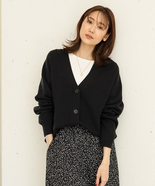 GLOBAL WORK（グローバルワーク）の「トリプルイージーVネック