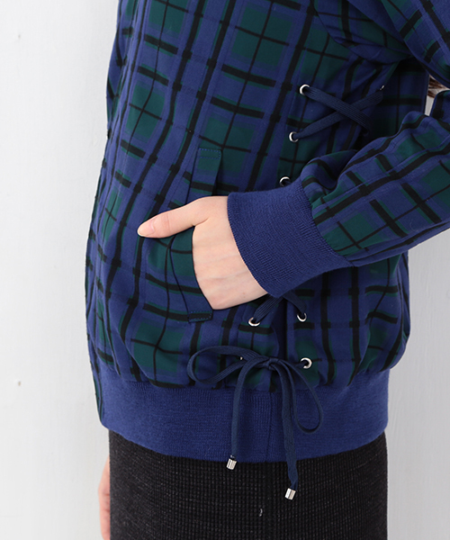 Ray BEAMS（レイビームス）の「RBS / シアーチェック レースアップ ブルゾン（ブルゾン・レディース・ライトブラウン/ネイビー・0/1）」の4枚目の写真