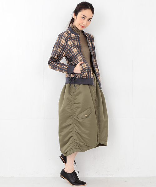 Ray BEAMS（レイビームス）の「RBS / シアーチェック レースアップ ブルゾン（ブルゾン・レディース・ライトブラウン/ネイビー・0/1）」の15枚目の写真