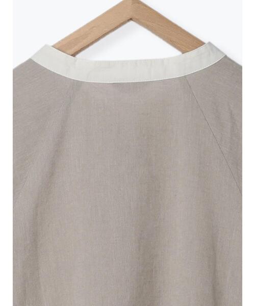 Samansa Mos2（サマンサ モスモス）の「柄アソートクレリックブラウス（シャツ/ブラウス・レディース・ブルー/グレー/ベージュ/ネイビー・F）」の16枚目の写真