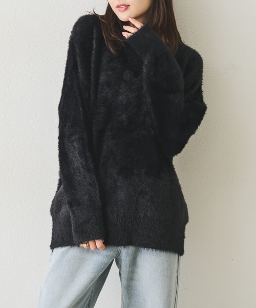 Aunt Marie's(アントマリーズ)の「Vネックリッチシャギーニット(ニット/セーター・レディース・ベージュ/ブラック/チャコールグレー・FREE)」の5枚目の写真