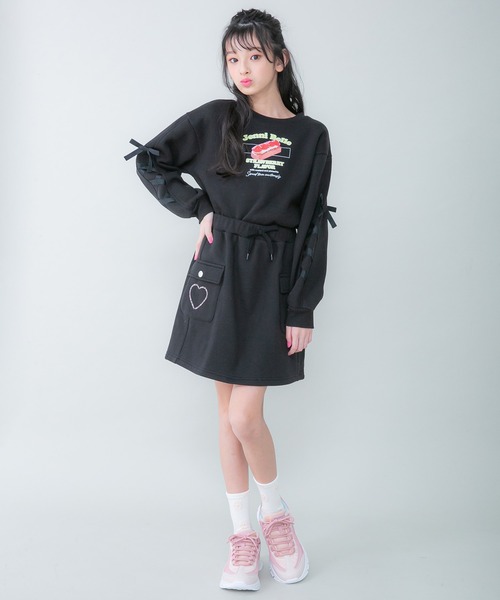 JENNI belle(ジェニィベル)の「【WEB限定】【ウエスト調整可能】裏起毛カーゴスカート(スカート・キッズ・ブラック/サックスブルー/ピンク・130cm/140cm/150cm/160cm)」の8枚目の写真