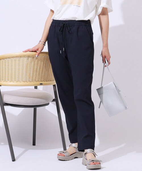 SHOO・LA・RUE（シューラルー）の「【SS-3L/無理せずスリム】 ぐんぐん伸びる イージーテーパードパンツ（その他パンツ・レディース・ピンク系/アイボリー/ネイビー/ブラック・10/01/02/03/04/05）」の3枚目の写真