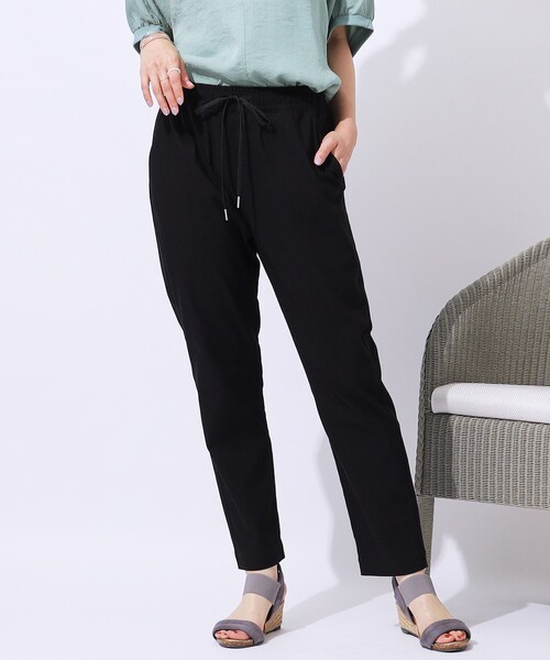 SHOO・LA・RUE（シューラルー）の「【SS-3L/無理せずスリム】 ぐんぐん伸びる イージーテーパードパンツ（その他パンツ・レディース・ピンク系/アイボリー/ネイビー/ブラック・10/01/02/03/04/05）」の2枚目の写真