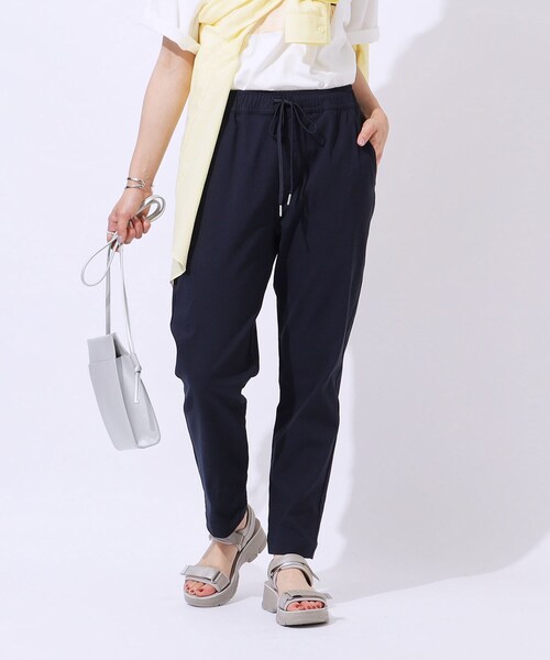 SHOO・LA・RUE（シューラルー）の「【SS-3L/無理せずスリム】 ぐんぐん伸びる イージーテーパードパンツ（その他パンツ・レディース・ピンク系/アイボリー/ネイビー/ブラック・10/01/02/03/04/05）」の17枚目の写真