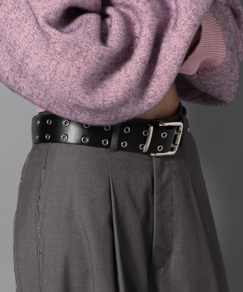 Anui(アニュイ)の「【UNISEX】Wハトメベルト(ベルト・レディース・オフホワイト/ブラック・FREE)」の3枚目の写真