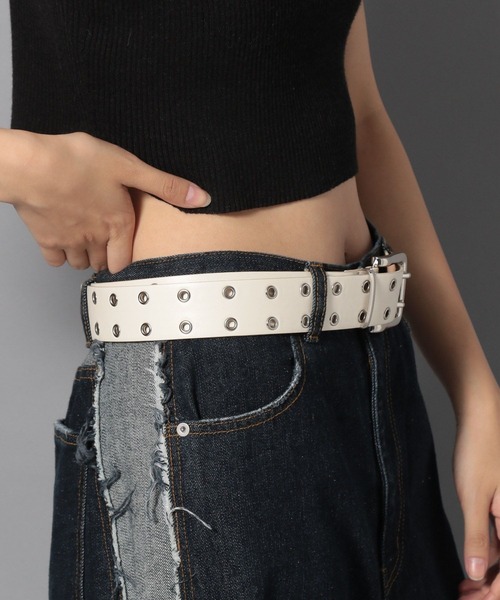 Anui(アニュイ)の「【UNISEX】Wハトメベルト(ベルト・レディース・オフホワイト/ブラック・FREE)」の8枚目の写真