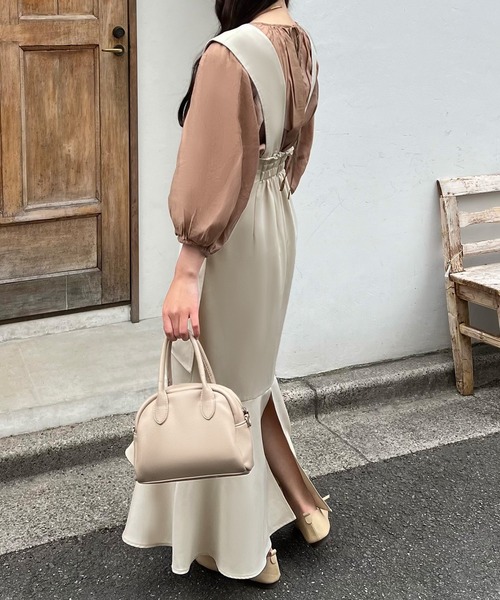 JUNOAH(ジュノア)の「ツイストリボンサスペンダーマーメイドスカート(スカート・レディース・アイボリー/モカ/ブラック・X-LARGE/LARGE/MEDIUM)」の8枚目の写真