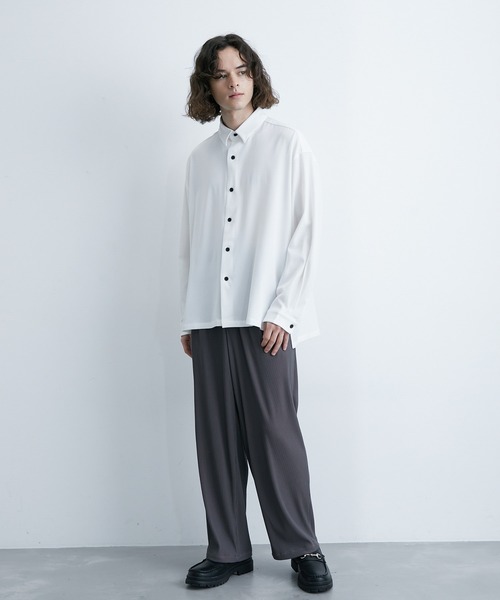 JUNRED(ジュンレッド)の「バルーンスリーブオーバーシャツ(シャツ/ブラウス・メンズ・ホワイト/グリーン・L/M)」の8枚目の写真