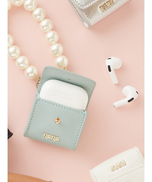 FURFUR（ファーファー）の「【ZOZOTOWN/USAGI ONLINE限定】AirPodsケース（ヘッドフォン/イヤホン・レディース・ホワイト/ブラック/レッド/ミント/ピンク/キャメル/シルバー/グレイッシュベージュ/ピンク系その他・FREE）」の4枚目の写真