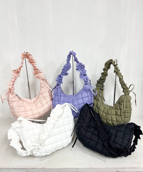 frunco(フランコ)の「キルティングラウンドバック(ショルダーバッグ・レディース・ブラック/ホワイト/カーキ/ピンク/パープル・FREE)」の12枚目の写真