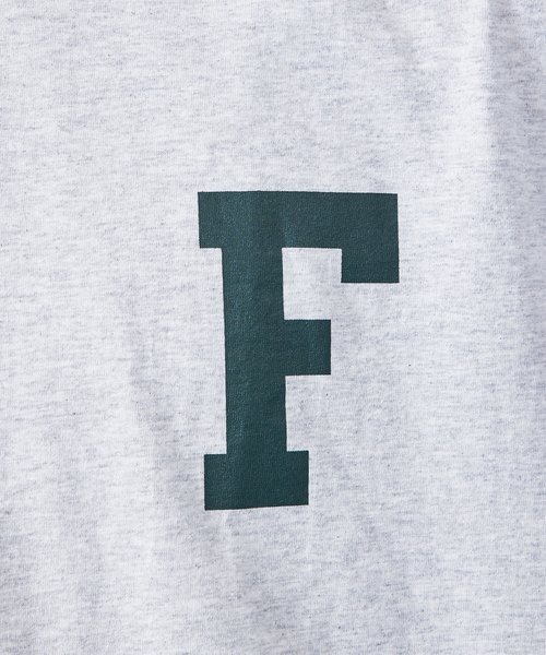 FRUIT OF THE LOOM（フルーツオブザルーム）の「【FRUIT OF THE LOOM】ワンポイント刺繍＆プリント クルーネック ショートスリーブ Tシャツ（Tシャツ/カットソー・メンズ・グレー系その他/ブラック/ホワイト/ブラック系その他/ホワイト系その他/グレー・M/XL/L）」の16枚目の写真