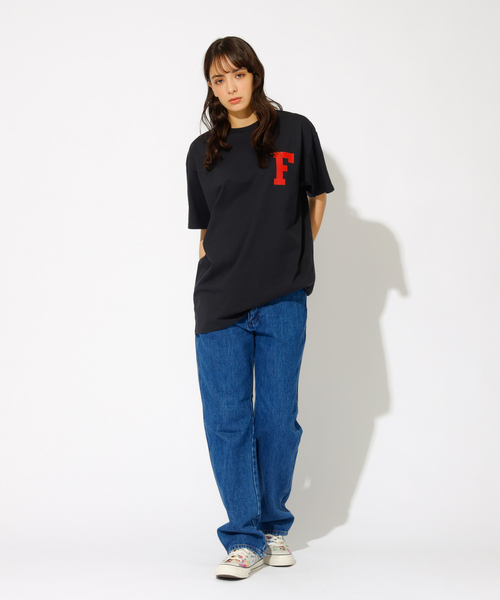FRUIT OF THE LOOM（フルーツオブザルーム）の「【FRUIT OF THE LOOM】ワンポイント刺繍＆プリント クルーネック ショートスリーブ Tシャツ（Tシャツ/カットソー・メンズ・グレー系その他/ブラック/ホワイト/ブラック系その他/ホワイト系その他/グレー・M/XL/L）」の18枚目の写真