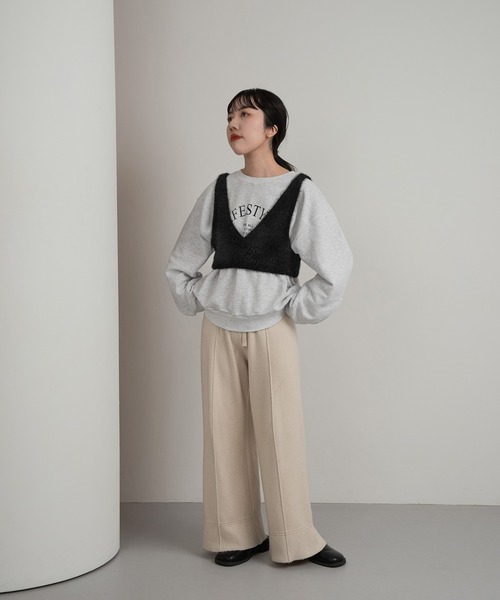 lawgy（ラウジー）の「round logo sweat tops / ラウンドロゴスウェットトップス（スウェット・レディース・アイボリー/ライトグレー/グレー・FREE）」の6枚目の写真