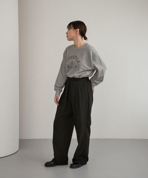 lawgy（ラウジー）の「round logo sweat tops / ラウンドロゴスウェットトップス（スウェット・レディース・アイボリー/ライトグレー/グレー・FREE）」の5枚目の写真