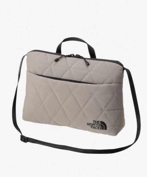 THE NORTH FACE(ザノースフェイス)の「THE NORTH FACE/ザ・ノース・フェイス Geoface Pouch ジオフェイスポーチ NM32356(ショルダーバッグ・レディース・ブラック/グレー/カーキ/アイボリー・FREE)」の3枚目の写真