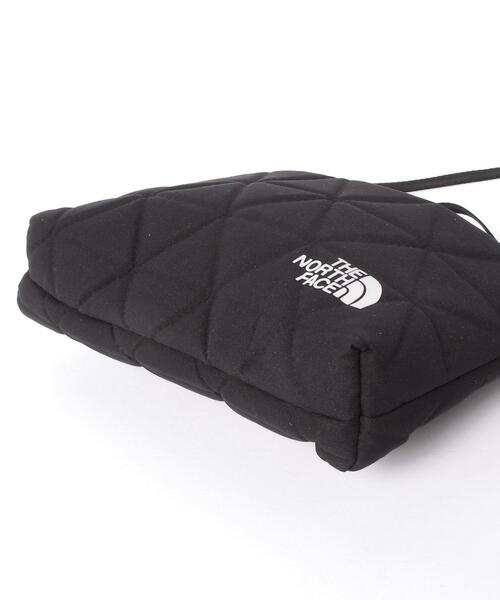 THE NORTH FACE(ザノースフェイス)の「THE NORTH FACE/ザ・ノース・フェイス Geoface Pouch ジオフェイスポーチ NM32356(ショルダーバッグ・レディース・ブラック/グレー/カーキ/アイボリー・FREE)」の15枚目の写真