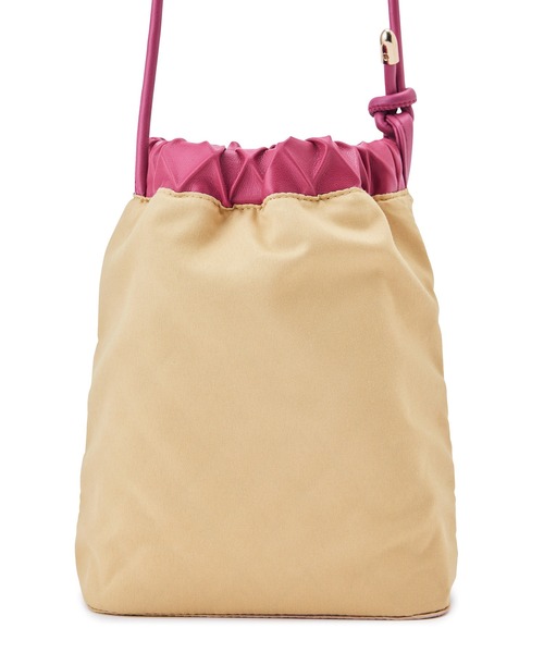 ROPE' PICNIC（ロペピクニック）の「スクエアエンボスドロストリングショルダーバッグ（ショルダーバッグ・レディース・シルバー/ピンク/ブラック/キナリ・FREE）」の16枚目の写真