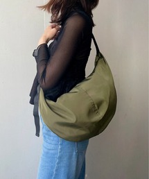 styiro（スタイロ）の「大容量ビッグボディバッグ（ボディバッグ/ウエストポーチ）」