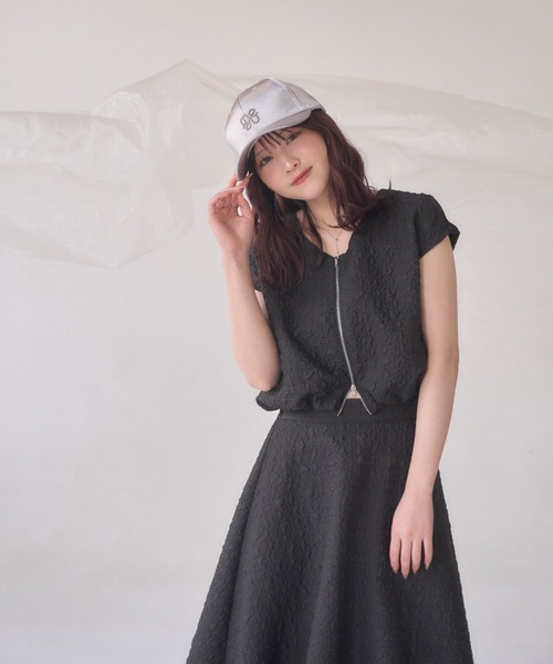 mellowneon（メロウネオン）の「刺繍サテンキャップ（キャップ・レディース・ブラック/グレー/ピンク/ホワイト・FREE）」の22枚目の写真