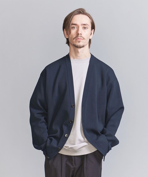 BEAUTY&YOUTH UNITED ARROWS（ビューティーアンドユースユナイテッドアローズ）の「ハイブリッド ミラノリブ Vネック カーディガン ‐ウォッシャブル‐（カーディガン/ボレロ・メンズ・オリーブ/ネイビー/ナチュラル・S/XL/L/M）」の4枚目の写真