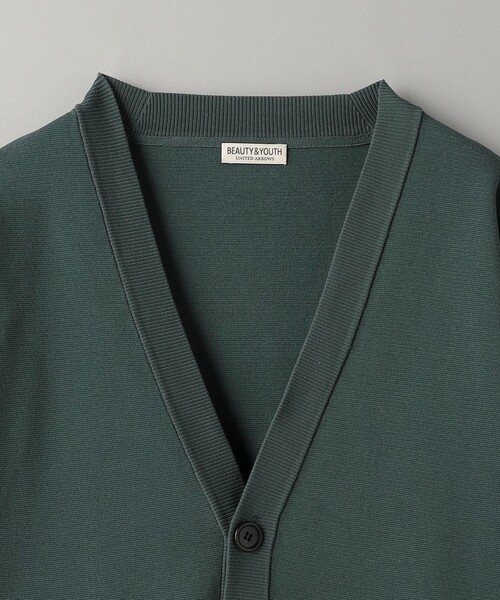 BEAUTY&YOUTH UNITED ARROWS（ビューティーアンドユースユナイテッドアローズ）の「ハイブリッド ミラノリブ Vネック カーディガン ‐ウォッシャブル‐（カーディガン/ボレロ・メンズ・オリーブ/ネイビー/ナチュラル・S/XL/L/M）」の22枚目の写真