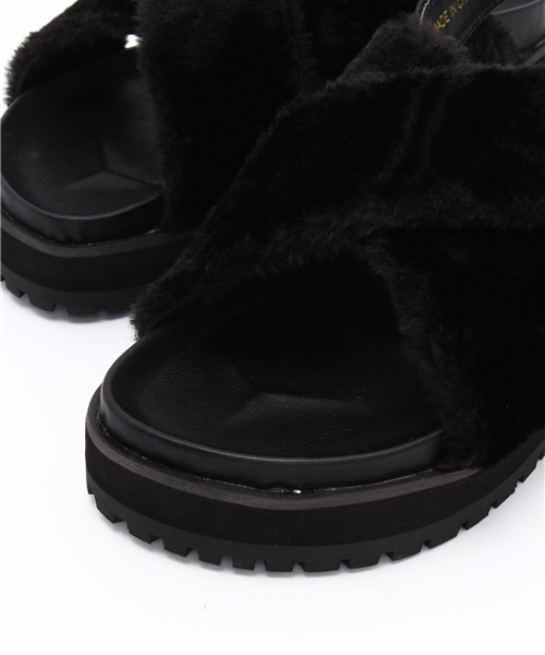 WEGO（ウィゴー）の「WEGO/ ファースポーツサンダル（サンダル・レディース・ベージュ/ブラック・MEDIUM/LARGE）」の6枚目の写真