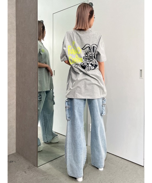 GYDA（ジェイダ）の「【ZOZO限定！！】FANCY COFFEE BUNNY BIG Tシャツ（Tシャツ/カットソー・レディース・オフホワイト/グレー/ブラック・FREE）」の13枚目の写真