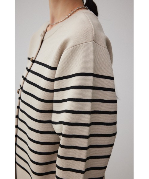 AZUL by moussy(アズールバイマウジー)の「ボーダースポンディッシュカーディガン(カーディガン/ボレロ・レディース・ホワイト系その他/ベージュ系その他/グレー系その他・FREE)」の6枚目の写真