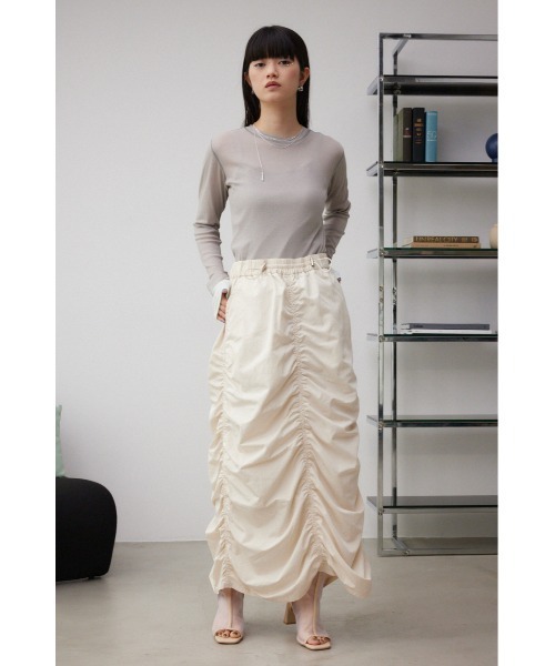 AZUL by moussy（アズールバイマウジー）の「カーゴロングスカート（スカート・レディース・ブラウン/オフホワイト/ブラック・SMALL/MEDIUM）」の4枚目の写真