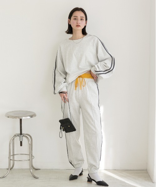 ad thie（アドティエ）の「ピンタック サイドラインジョガーパンツ（スウェットパンツ・レディース・アイボリー/オートミール/チャコール・FREE）」の17枚目の写真