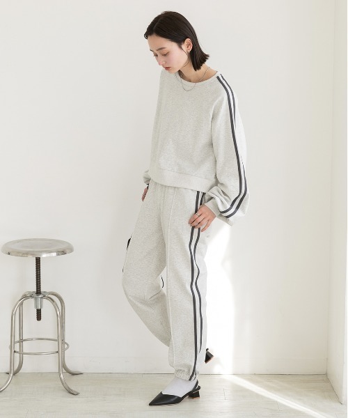 ad thie（アドティエ）の「ピンタック サイドラインジョガーパンツ（スウェットパンツ・レディース・アイボリー/オートミール/チャコール・FREE）」の10枚目の写真