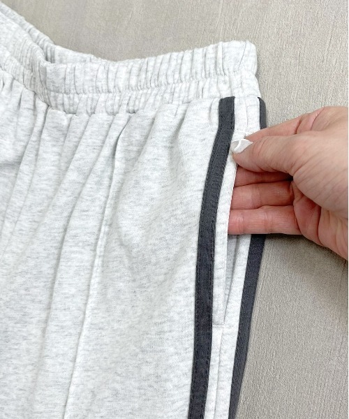 ad thie（アドティエ）の「ピンタック サイドラインジョガーパンツ（スウェットパンツ・レディース・アイボリー/オートミール/チャコール・FREE）」の5枚目の写真