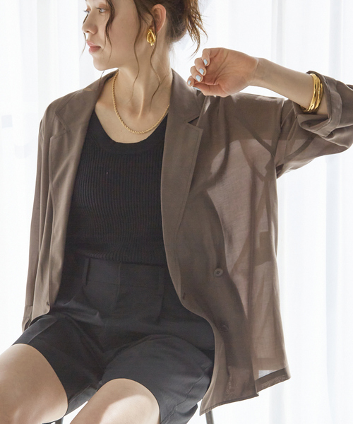 Rouge vif Anna(ルージュヴィフアンナ)の「エアリーシャツジャケット(テーラードジャケット・レディース・ブラウン/ブラック/アイボリー・フリー)」の1枚目の写真