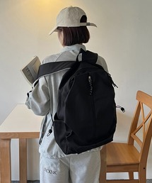 ジップアップ デイパックリュック