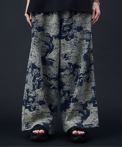 KUUUPY（クーピー）の「Japanese-Style Jacquard Denim Wide Pants - 和風ジャガードデニムワイドパンツ（デニムパンツ・メンズ・ネイビー/ライトブルー・LARGE/MEDIUM/SMALL）」の2枚目の写真