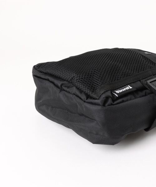 THRASHER(スラッシャー)の「【THRASHER】Mini Shoulder(ST)(ショルダーバッグ・レディース・ブラック系その他2/ホワイト系その他/ブラック系その他・FREE)」の9枚目の写真