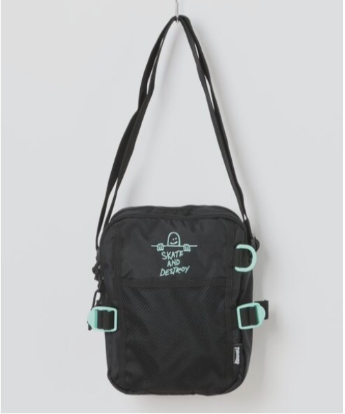 THRASHER(スラッシャー)の「【THRASHER】Mini Shoulder(ST)(ショルダーバッグ・レディース・ブラック系その他2/ホワイト系その他/ブラック系その他・FREE)」の2枚目の写真