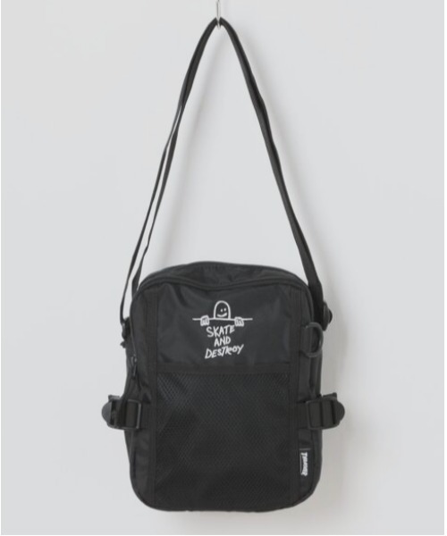 THRASHER(スラッシャー)の「【THRASHER】Mini Shoulder(ST)(ショルダーバッグ・レディース・ブラック系その他2/ホワイト系その他/ブラック系その他・FREE)」の3枚目の写真