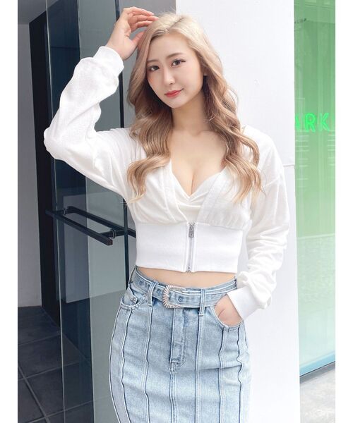 GYDA（ジェイダ）の「パイルショートZIP UPカーディガン（カーディガン/ボレロ・レディース・グレー/オフホワイト/ブラック・FREE）」の2枚目の写真