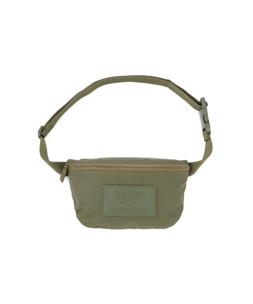 ALOHA（アロハ）の「【ALOHA COLLECTION】Monochrome Mini Hip Pack Dune ミニヒップパック／W21.5×H12（ボディバッグ/ウエストポーチ・レディース・キャメル/オリーブ/ブラック・FREE）」の6枚目の写真