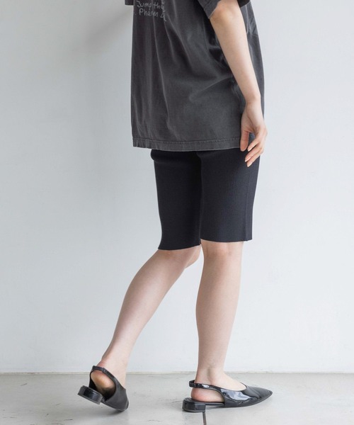 yuw（ユウ）の「ニットハーフパンツ　128105（その他パンツ・レディース・ブラック/グレー・FREE）」の9枚目の写真