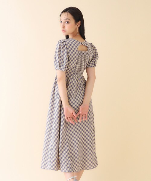 index(インデックス)の「◆カットアウトギンガムチェックワンピース【洗濯機洗い可】(ワンピース・レディース・ブラック系1/ライトパープル・36/38/40)」の13枚目の写真